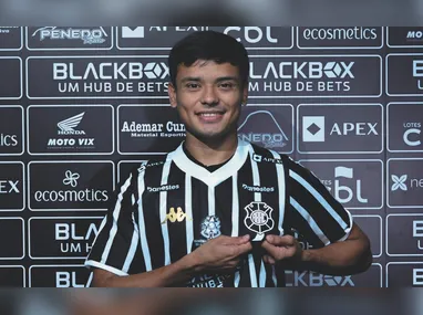 Porto Vitória vai com reservas