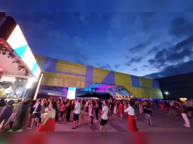 Músico Alexandre Lima é homenageado durante o "Sons do Cais"