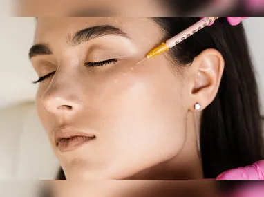Imagem ilustrativa da imagem Tratamentos estéticos: mais mulheres buscam ajuda após exageros