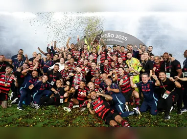 Samuel Lino marcou o segundo gol da equipe rubro-negra na partida