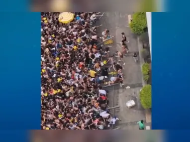 Tumulto foi registrado durante Carnaval em São Paulo marcado por superlotação