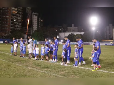 Araújo é ex-jogador do Porto e Carlinhos estava no Rio Branco