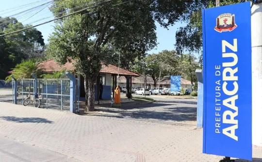 Imagem ilustrativa da imagem Aracruz vai abrir 86 vagas em concurso com salários de até R$ 6.226