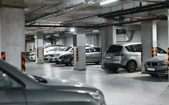 Imagem ilustrativa da imagem Carros grandes viram motivo de briga em condomínios