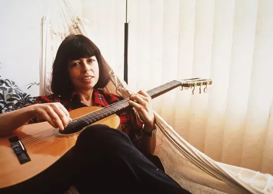 Imagem ilustrativa da imagem “A Bossa Rara de Nara Leão” chega às plataformas digitais