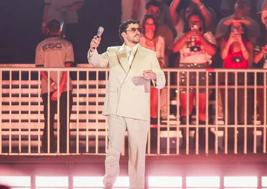 Imagem ilustrativa da imagem Bad Bunny faz em SP show histórico que Brasil sempre mereceu