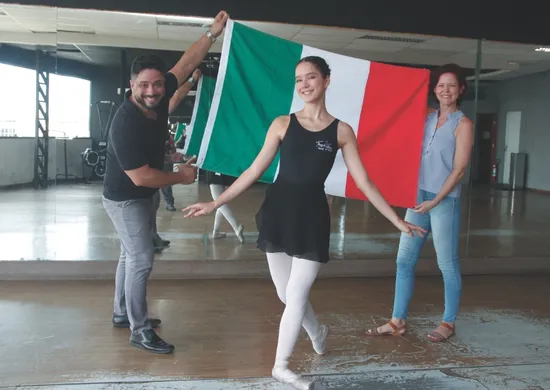 Imagem ilustrativa da imagem Bailarina de 14 anos em disputa de dança na Itália