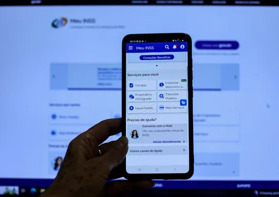 Imagem ilustrativa da imagem Bancos vão fazer leilão para empréstimo de consignado no INSS