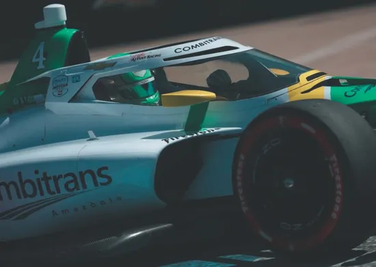 Imagem ilustrativa da imagem Brasileiro Caio Collet vibra com "boa corrida" na Fórmula Indy