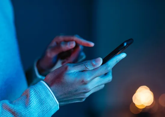 Imagem ilustrativa da imagem Campanha mundial propõe “fevereiro sem celular”