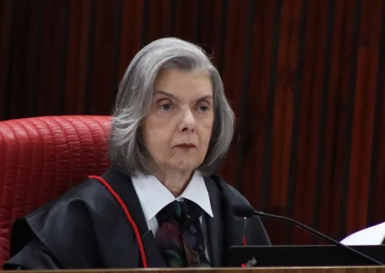 Imagem ilustrativa da imagem Cármen Lúcia antecipa saída do TSE, e Kassio assume presidência em maio