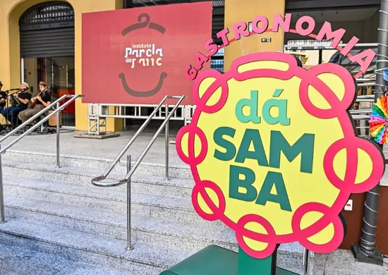 Imagem ilustrativa da imagem Centro de Vitória recebe 2ª edição do Festival Gastronomia Dá Samba