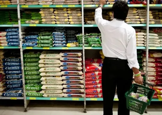 Imagem ilustrativa da imagem Cesta básica fica mais cara em 14 capitais no mês de fevereiro. Veja quais