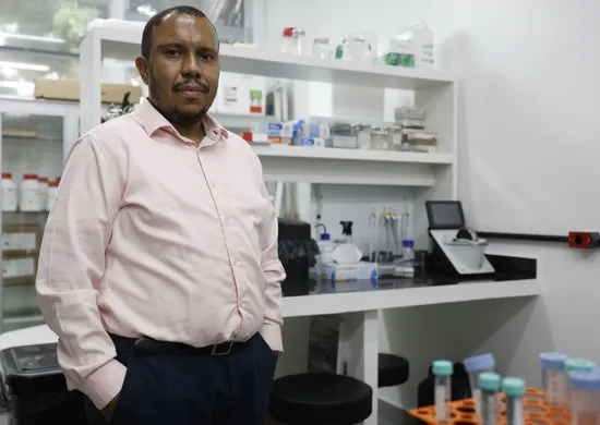 Imagem ilustrativa da imagem Cientistas brasileiros são premiados por pesquisas sobre Alzheimer