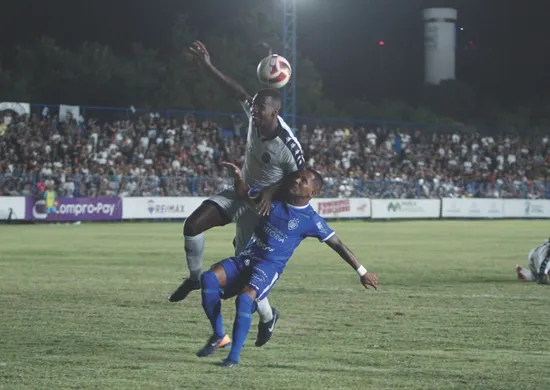 Imagem ilustrativa da imagem Clássico Vi-Rio vale luta pelo G-4 no Brasileirão Série D