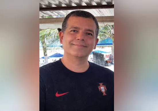 Imagem ilustrativa da imagem Comissário morto a tiros é enterrado em Olinda; principal linha é latrocínio