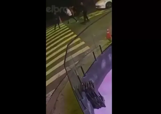 Imagem ilustrativa da imagem Como foi a briga que antecedeu morte de passageiro por motorista de app