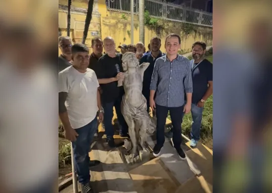 Imagem ilustrativa da imagem Depois de 46 anos, estátua do deus Hermes é encontrada