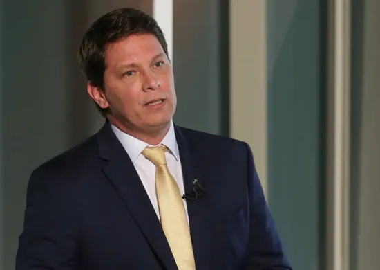 Imagem ilustrativa da imagem Deputado Mário Frias é internado com obstrução de vasos sanguíneos do abdômen