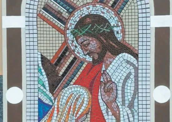 Imagem ilustrativa da imagem Esculturas de uma tonelada em novo roteiro de fé