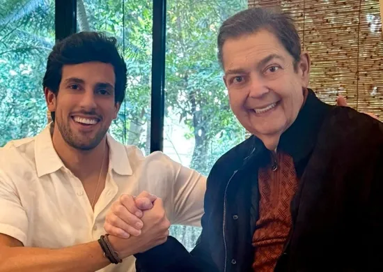 Imagem ilustrativa da imagem Faustão faz rara aparição ao ser homenageado pelo genro