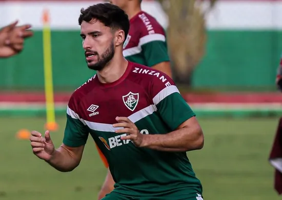 Imagem ilustrativa da imagem Fluminense encaminha renovação de Martinelli