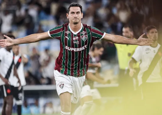 Imagem ilustrativa da imagem Fluminense supera pênalti bisonho, elimina o Vasco e vai à final do Carioca