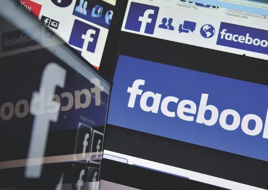 Imagem ilustrativa da imagem Funcionário de big tech é acusado de baixar 30 mil fotos privadas