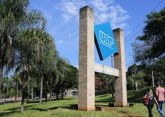 Imagem ilustrativa da imagem Fuvest divulga primeira lista de espera do vestibular 2026 e do Enem-USP