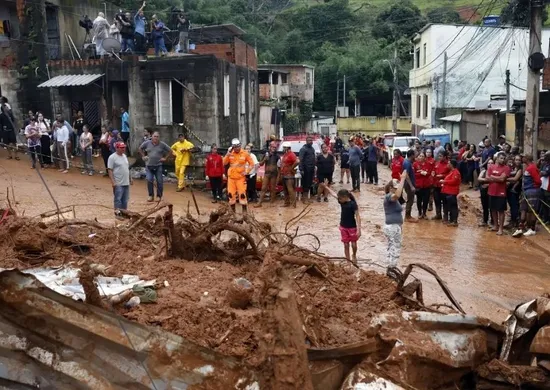 Imagem ilustrativa da imagem Governo Federal anuncia repasse a prefeituras de MG para ajuda a desabrigados
