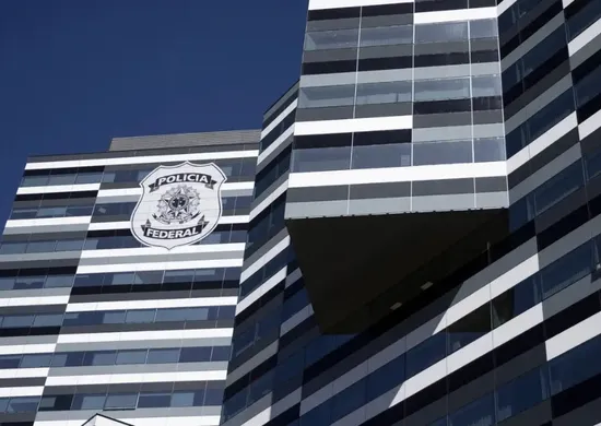 Imagem ilustrativa da imagem Governo autoriza nomeação de mil aprovados para concurso da Polícia Federal