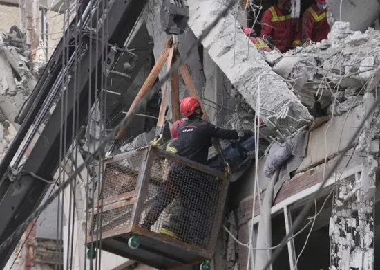 Imagem ilustrativa da imagem Guerra no Oriente Médio completa 1 mês com novo foco de tensão