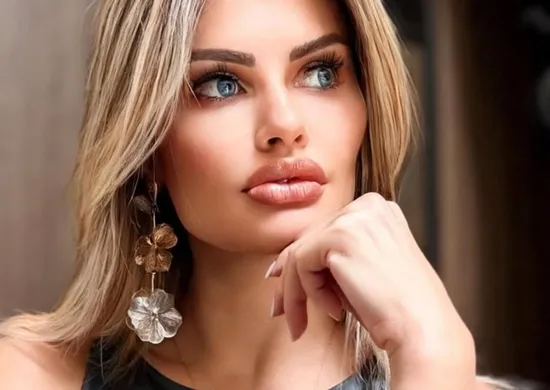 Imagem ilustrativa da imagem Influencer cobra R$ 1,6 mil para ajudar homens solteiros com encontros