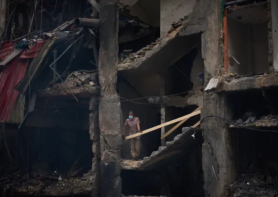 Imagem ilustrativa da imagem Israel manda evacuar dois hospitais em Beirute; OMS condena ação