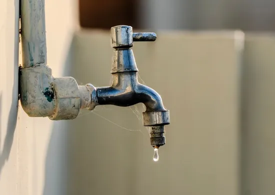 Imagem ilustrativa da imagem Manutenção vai afetar abastecimento de água em bairros de Vitória hoje; veja lista