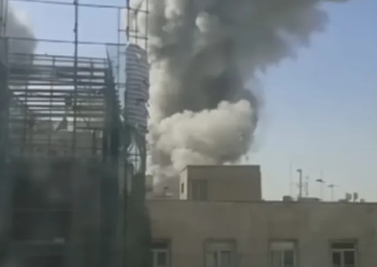 Imagem ilustrativa da imagem Nenhum brasileiro pediu ajuda para deixar o Irã, diz embaixador