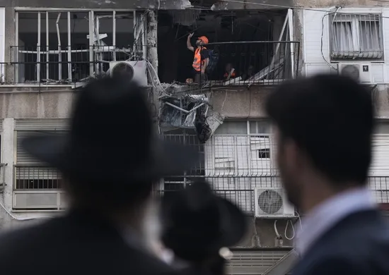 Imagem ilustrativa da imagem No 16º dia da guerra, Israel ataca Beirute e Irã mira países do Golfo Pérsico