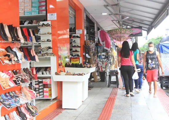 Imagem ilustrativa da imagem O que funciona e o que não funciona no Feriado de Tiradentes no ES