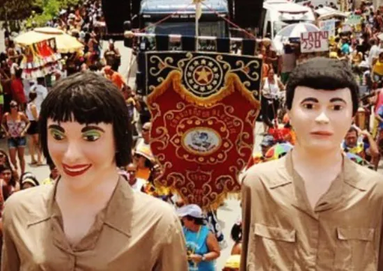 Imagem ilustrativa da imagem Olinda recebe o Camburão da Alegria para o último fôlego do Carnaval 2026