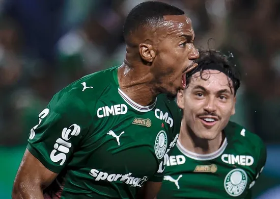 Imagem ilustrativa da imagem Palmeiras bate Grêmio com dois gols de herói improvável e mantém liderança