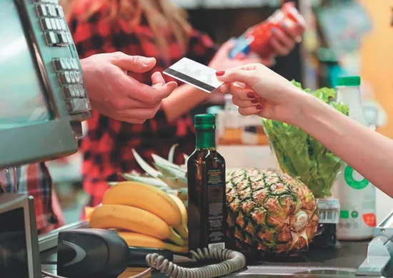 Imagem ilustrativa da imagem Pesquisa: maioria dos trabalhadores vai mudar forma de usar vale-alimentação