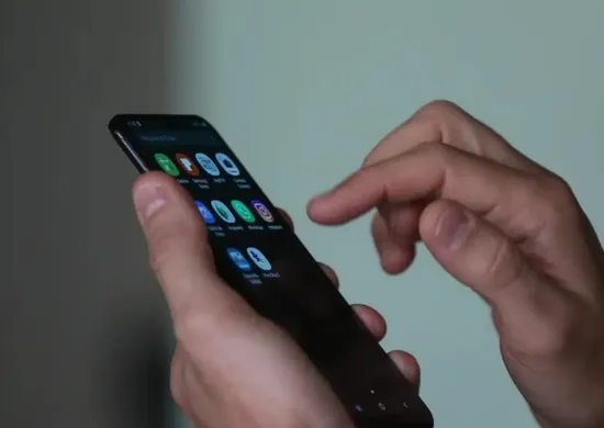 Imagem ilustrativa da imagem Polícia recupera 674 celulares furtados ou roubados em 2025 no ES