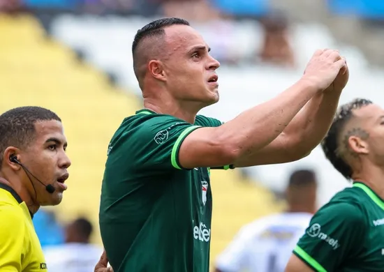 Imagem ilustrativa da imagem Porto Vitória vence o Serra e abre boa vantagem na final do Capixabão 2026