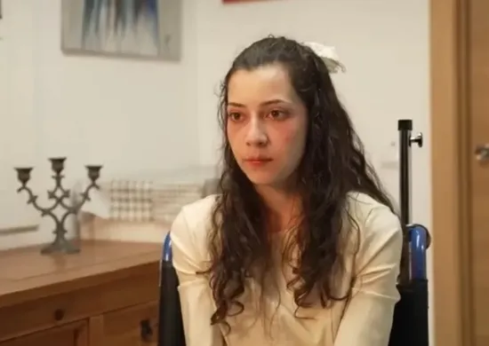 Imagem ilustrativa da imagem Quem é Noelia Castillo, jovem de 25 anos que obteve direito à eutanásia