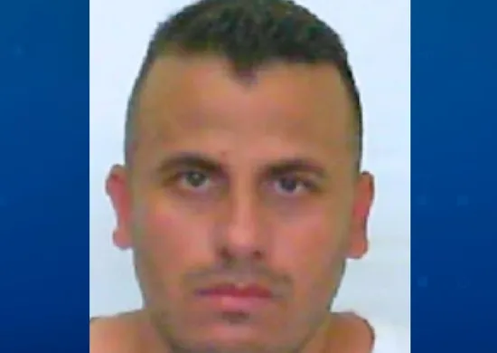 Imagem ilustrativa da imagem Quem é o homem apontado como ‘Senhor das Armas’, suspeito de abastecer o PCC