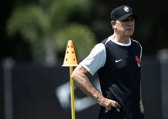 Imagem ilustrativa da imagem Renato Gaúcho analisa o elenco e começa a reorganizar o time do Vasco