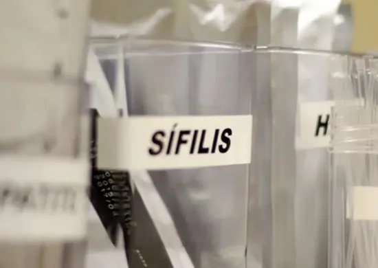 Imagem ilustrativa da imagem SUS passa a adotar antibiótico para prevenir sífilis e clamídia