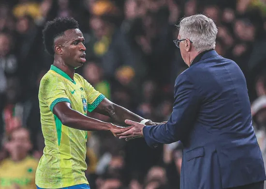 Imagem ilustrativa da imagem Seleção Brasileira enfrenta o Egito no último teste antes da Copa do Mundo