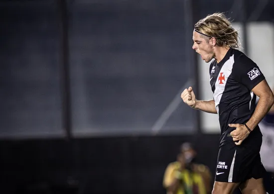 Imagem ilustrativa da imagem Spinelli ganha moral no Vasco após boa estreia