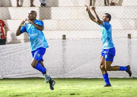 Imagem ilustrativa da imagem Vilavelhense vence o Rio Branco de Venda Nova fora de casa